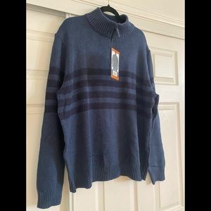 Men’s navy blue sweater